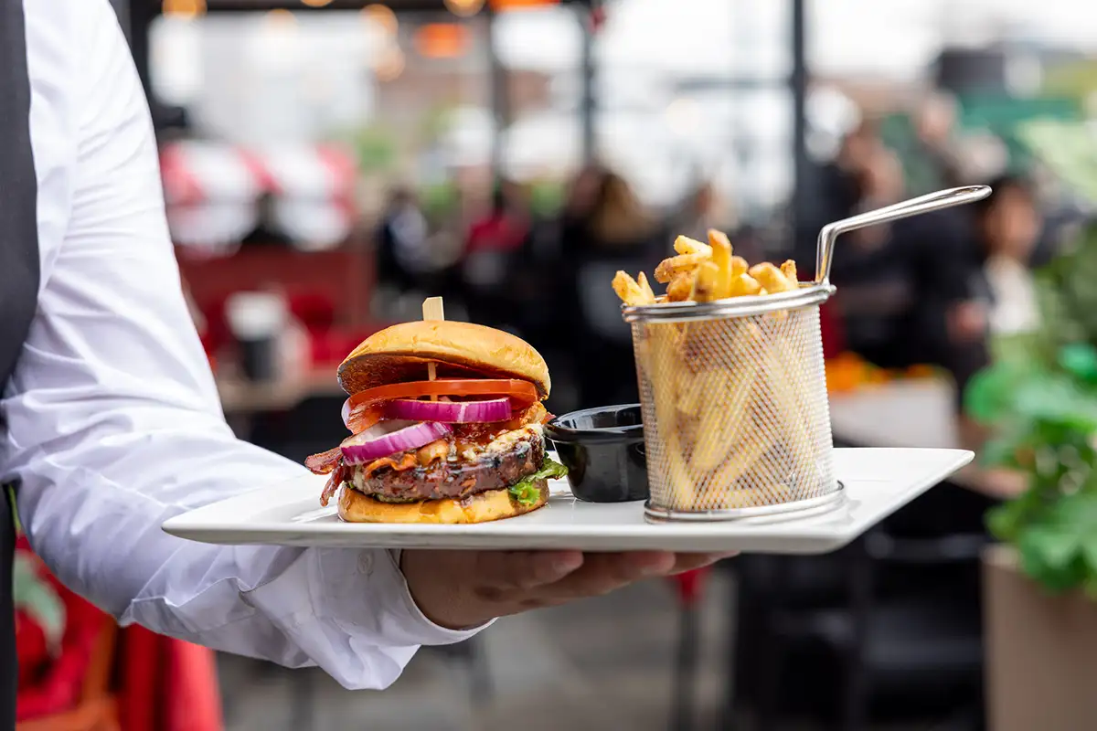 Hamburger TGI Fridays Aker Brygge restaurant